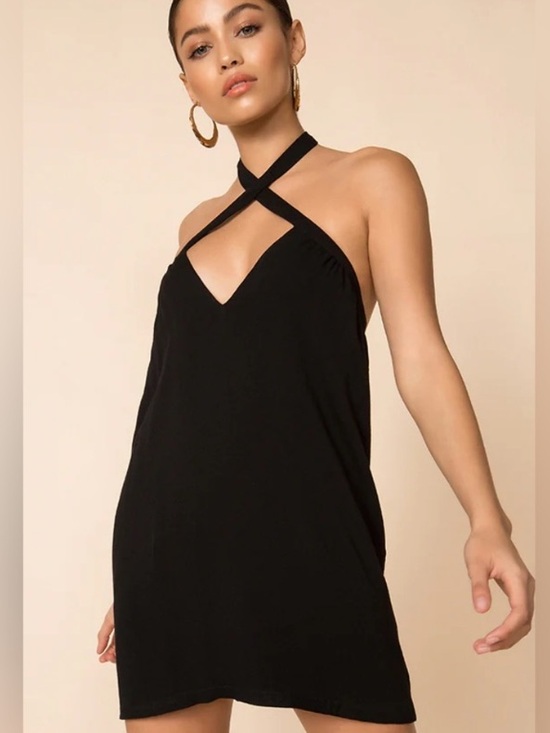 superdown Dresses & Skirts - Revolve Superdown Black Trina Shift Mini Dress Medium
